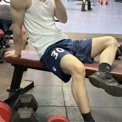 方杰